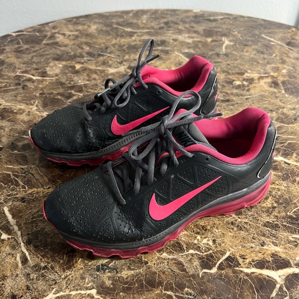 Nike Air Max Black Pink Sneakers Women’s 9.5 Athletic Running Shoes